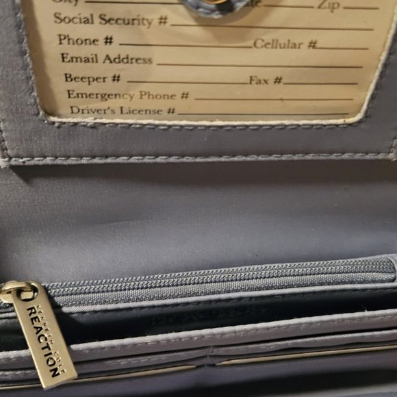 Women's Kenneth Cole Reaction Tri-Fold Wallet Purplish Gray Butterfly - Picture 4 of 7